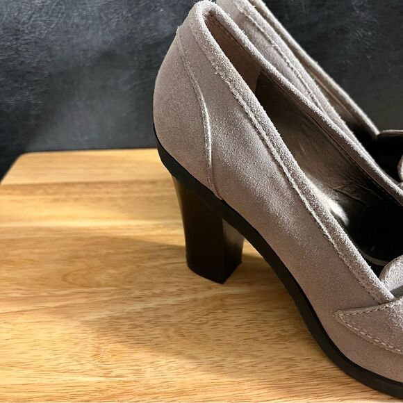 Loft Tan Tassel Heels Size 7.5 - Picture 7 of 11